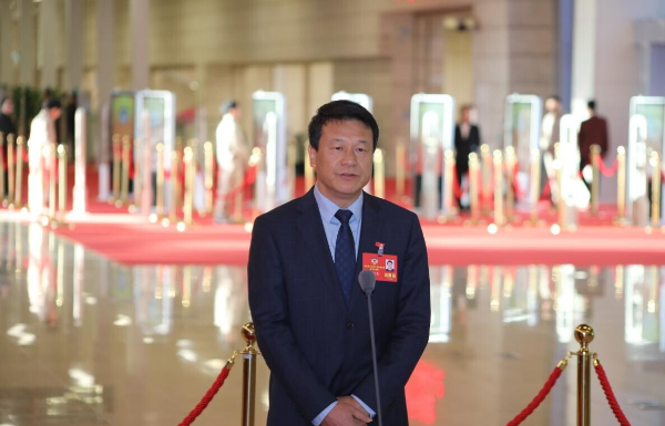 省政協委員、廣東輕工職業技術大學藝術設計學院院長桂元龍：讓體育“非遺”之花在校園綻放